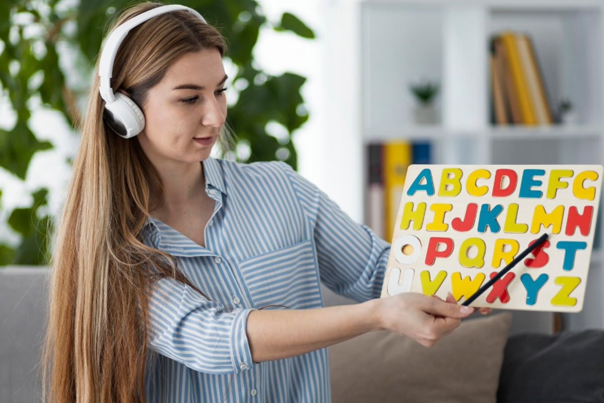 Spoken English for Beginners – Master Basic English Communication